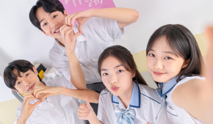 우리가 직접 기획한 자율 동아리 프로젝트 뒷모습 이미지